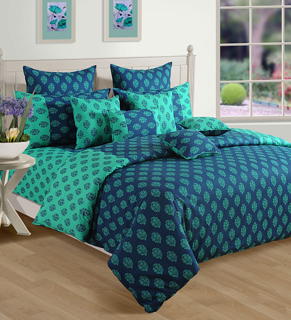 Dark Blue N Green Printed Duvet Cover